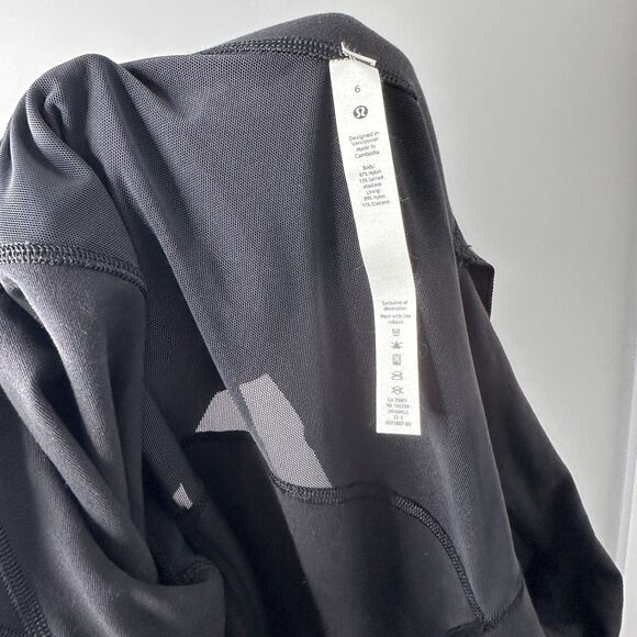Sold Lululemon Define Jacket Black Size 6 Full Zip Logo*** Sleeve Slim - Picture 10 of 11